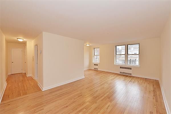 1st image of 10534 65th Ave #2E