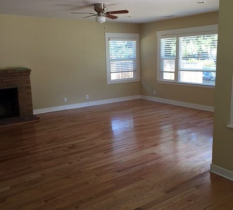 5th image of 464 Ruby St
