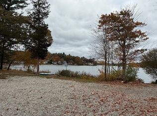 10 Fir Rd, Pembroke, MA 02359