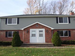 5918 McKinley Pkwy, Hamburg, NY 14075
