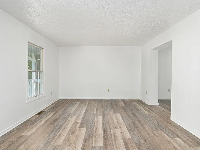 10905 Holleybrooke Dr — Photo 39