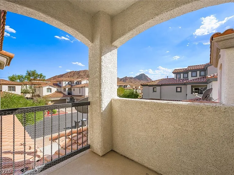 1087 Luna Eclipse Ln #2 — Photo 39
