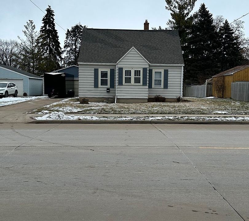 1st image of 1416 Bowen St