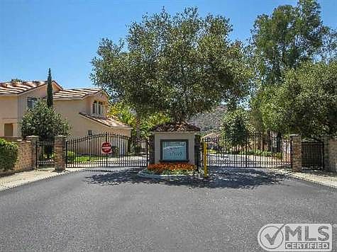 4th image of 8705 Gracilior Ct