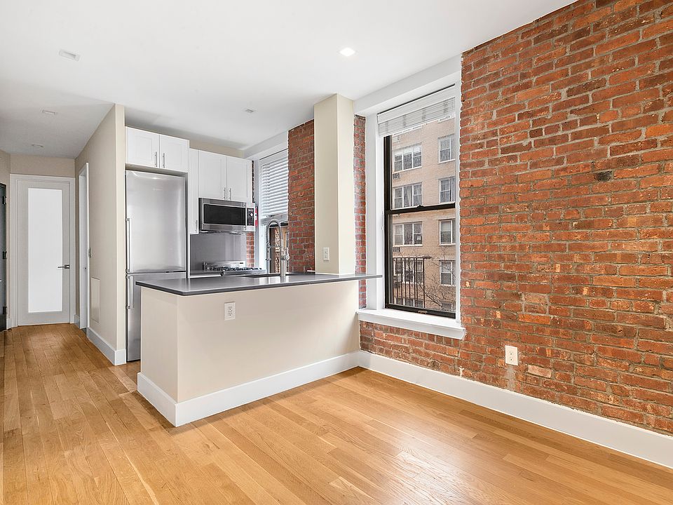 1st image of 400 W 56th St APT 2A