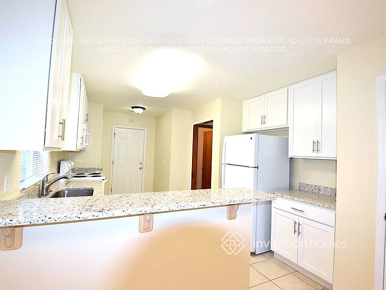 1603 Chatham Cir — Photo 6