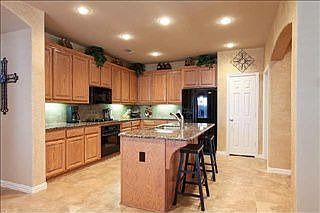 3rd image of 5565 Bay Meadows Dr