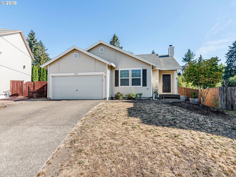 1st image of 3203 SE Tumblestone Dr