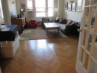 Rented by Rita S Citrin, LREB