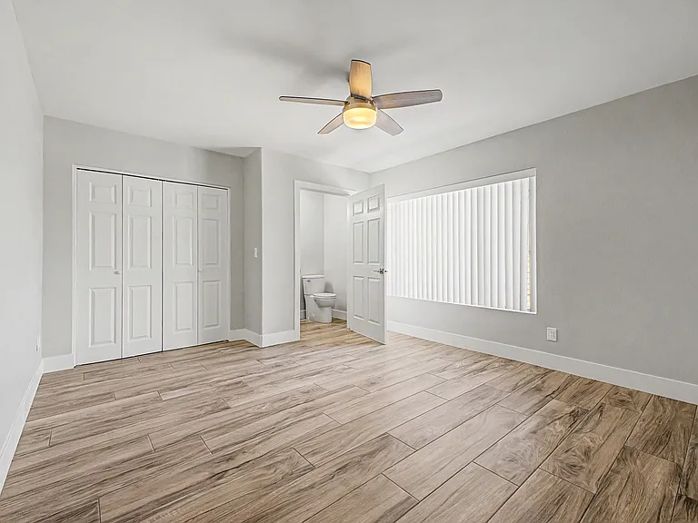 3027 W Tierra Buena Ln — Photo 16