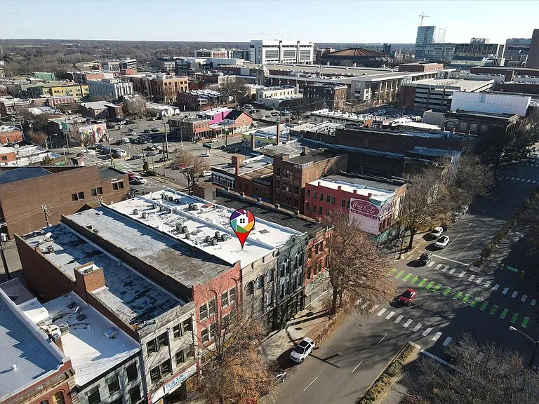 20 E Broad St — Photo 19