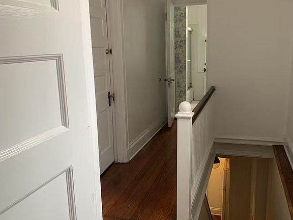 5th image of 4104-06 Locust St #2