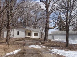 W3216 Depot Rd, Helenville, WI 53137
