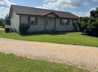 4448 Akersville Rd, Lafayette, TN 37083