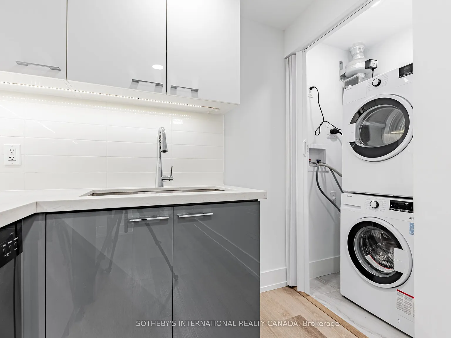2 bed, $2,770 — Photo 2