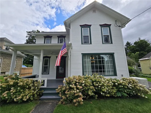 53 Main St, Savona, NY 14879