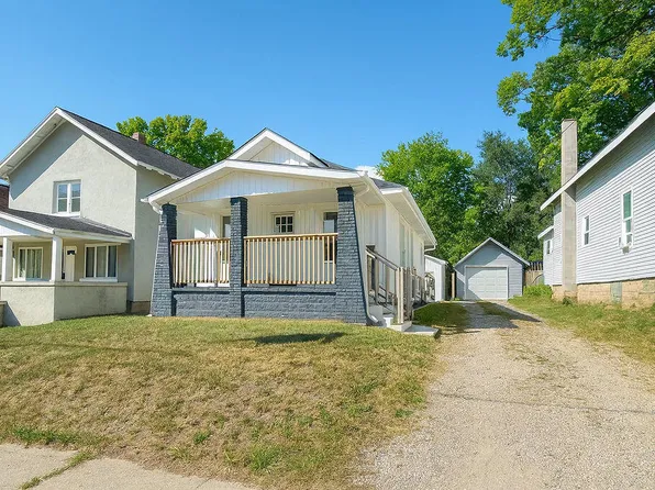 343 Corinne St SW, Grand Rapids, MI 49507