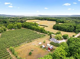 10487 Covey Rd, Honor, MI 49640