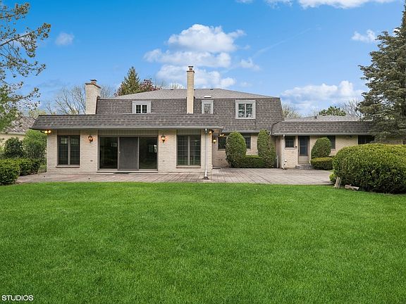 3rd image of 1033 Coventry Dr