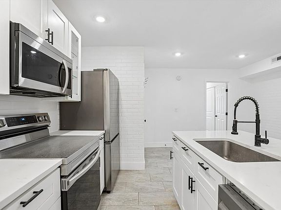 2nd image of 2130 E 14th Ave APT 14