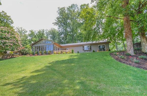 1st image of 522 Baywood Dr