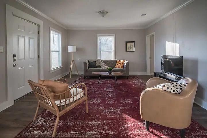1st image of 1446 Vollintine Ave