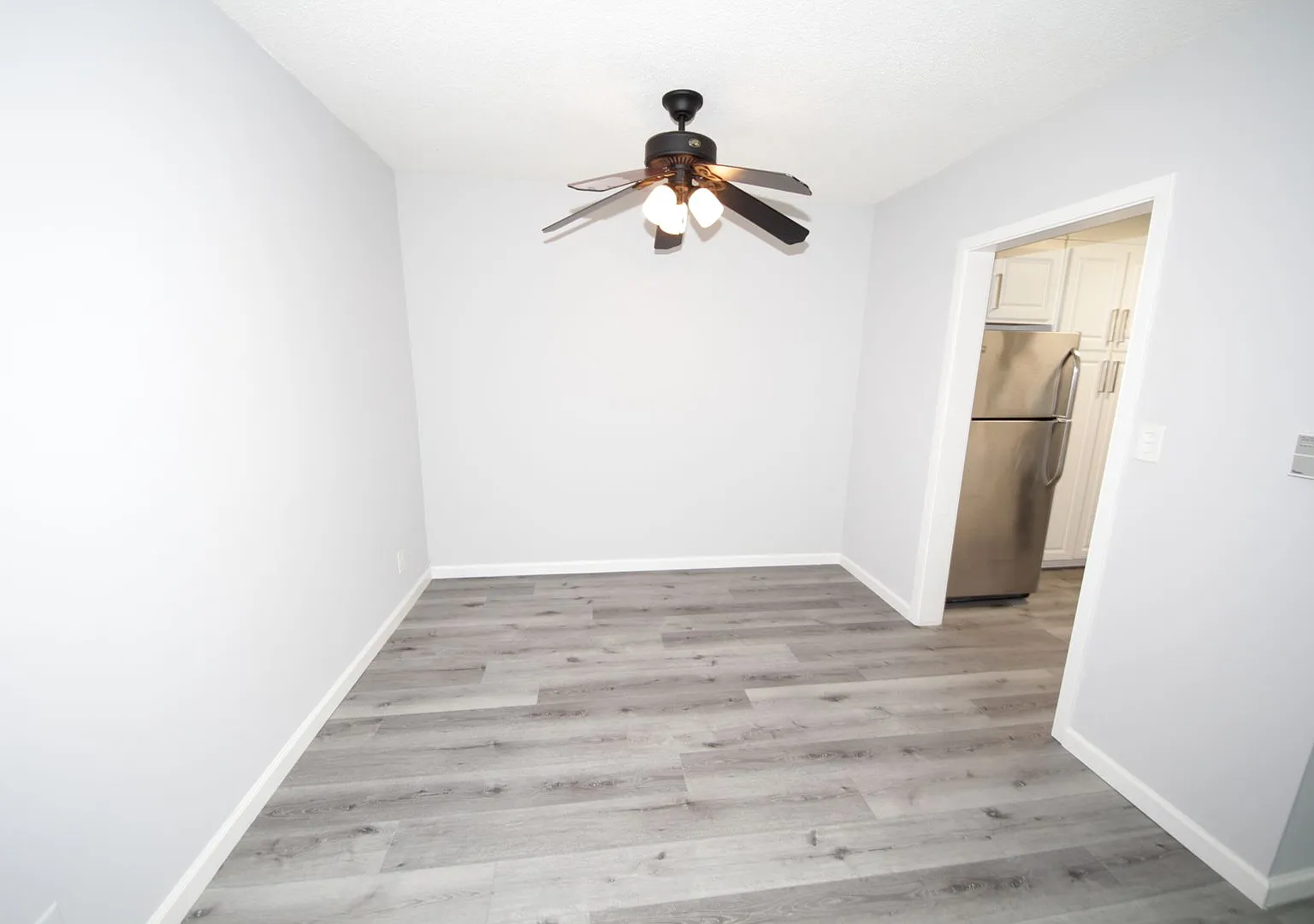 The Royalton Apartments — Photo 3