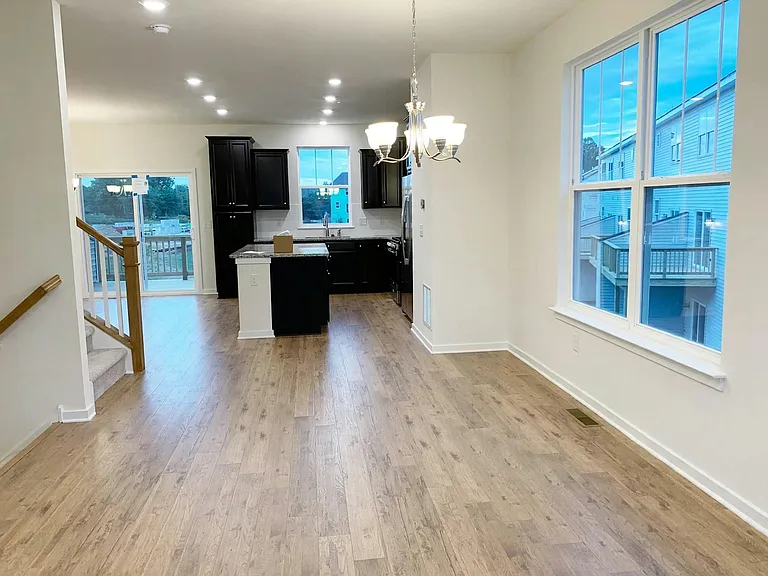 1827 Boulder Dr — Photo 9