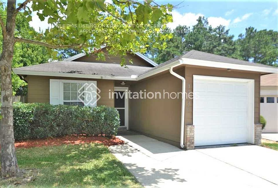 1st image of 12647 Ashmore Green Dr N