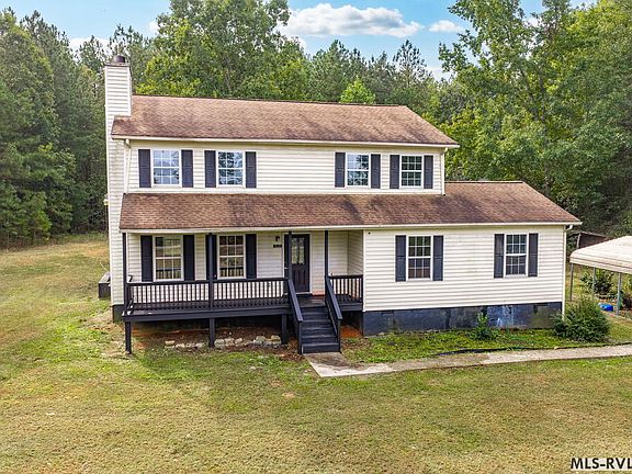 3rd image of 608 Indian Creek Rd