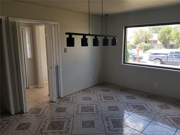 5th image of 10136 Cork Dr