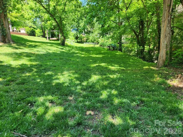 99999 Rector St, Asheville City, NC 28801