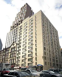 350 East 52nd Street in Turtle Bay