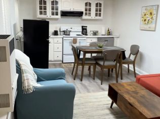 871 21st St APT 4, Oakland, CA 94607