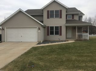 804 Banbury Dr, Ottawa, IL 61350