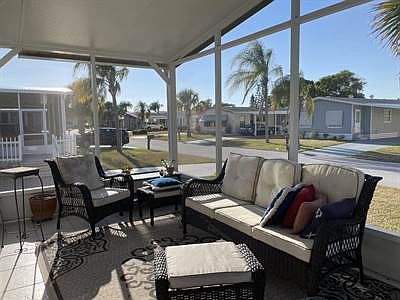 3rd image of 14199 Zorzal Ave