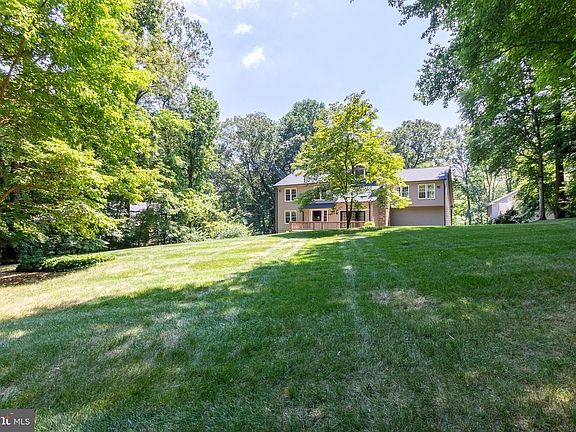 4th image of 4806 Bentonbrook Dr