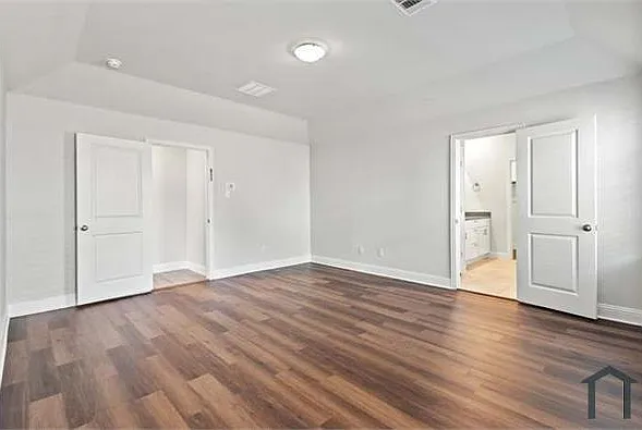 1733 Barnwood Trce — Photo 12