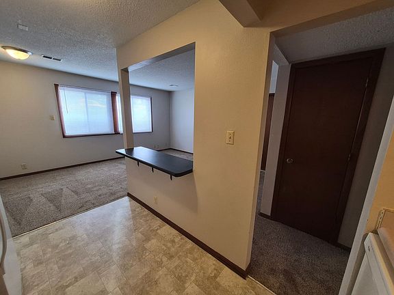 4th image of 815 Boulder Ave APT 8