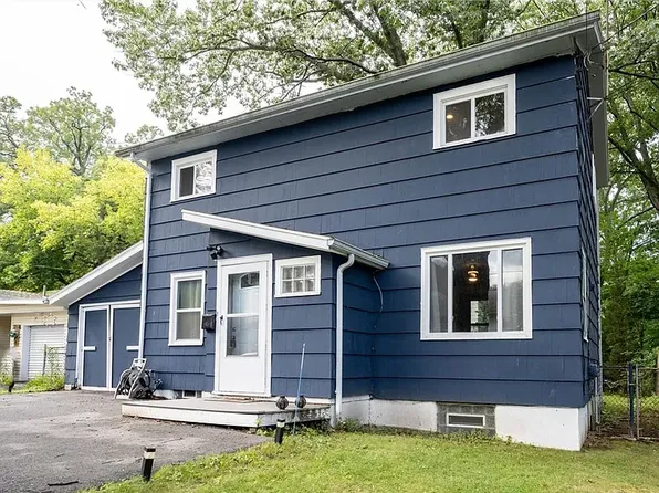 57 Fawn St, Rochester, NY 14622