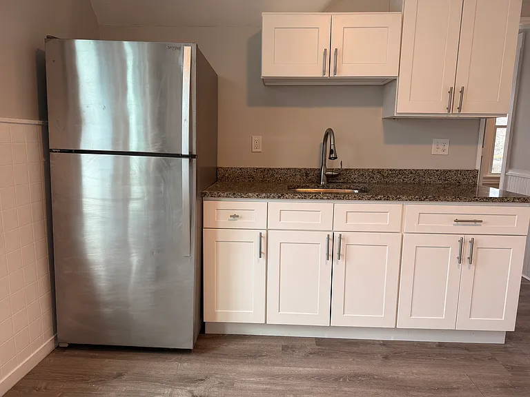 197 Clover St #3 — Photo 20