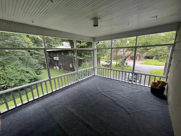 97 Appletree St — Photo 4