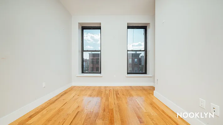 Rented by Nooklyn NYC LLC | media 18