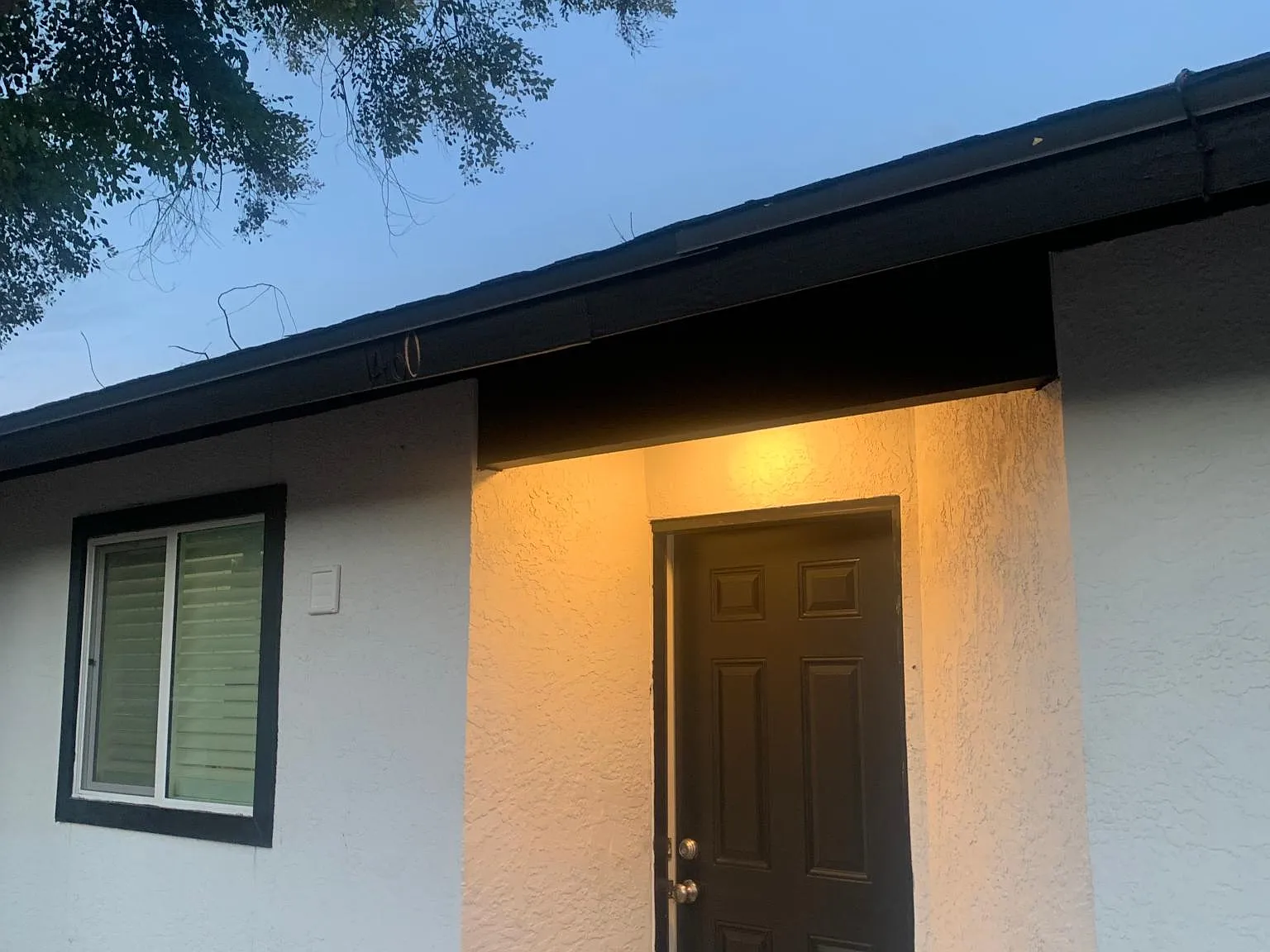 2 bed, 800 sqft, $1,295 — Photo 1