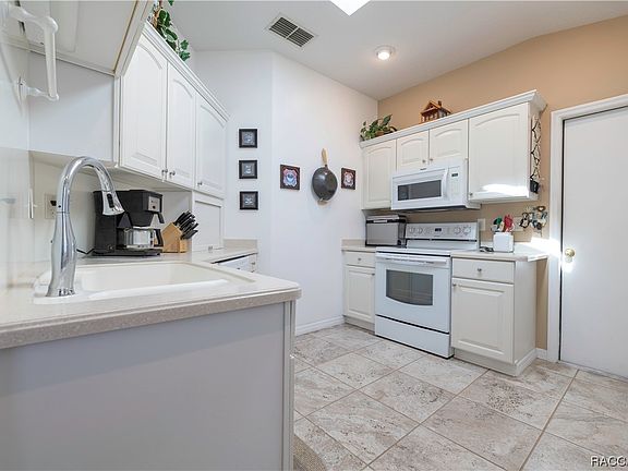 4th image of 1830 W Jena Ct