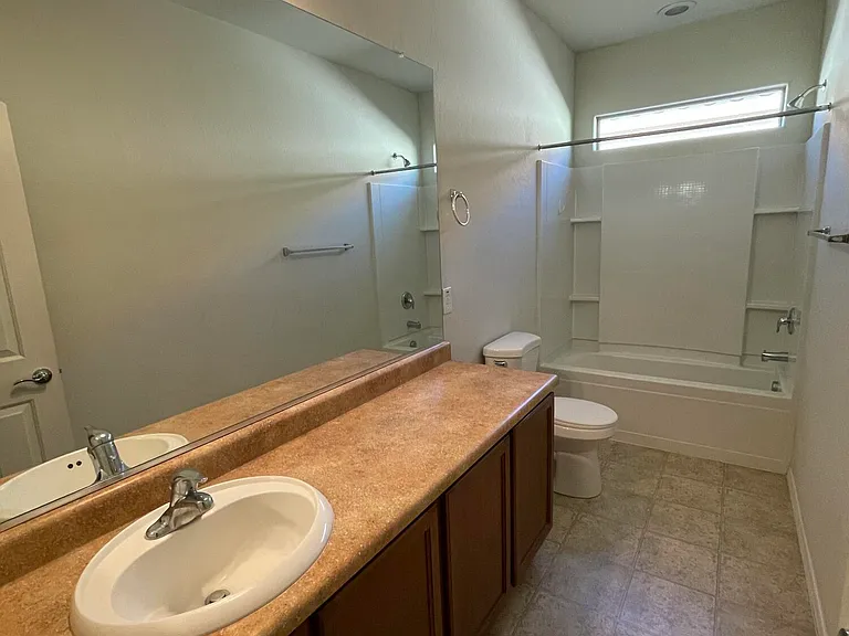 5430 W Montebello Way — Photo 13