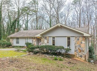 6059 Dee Ct, Stone Mountain, GA 30087
