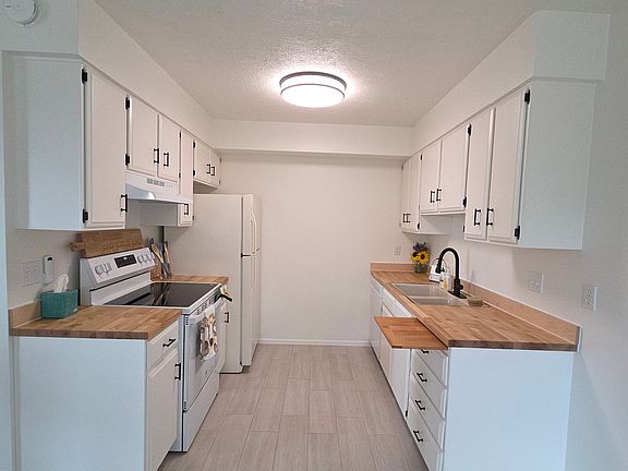 4th image of 1580 E 900 S APT D
