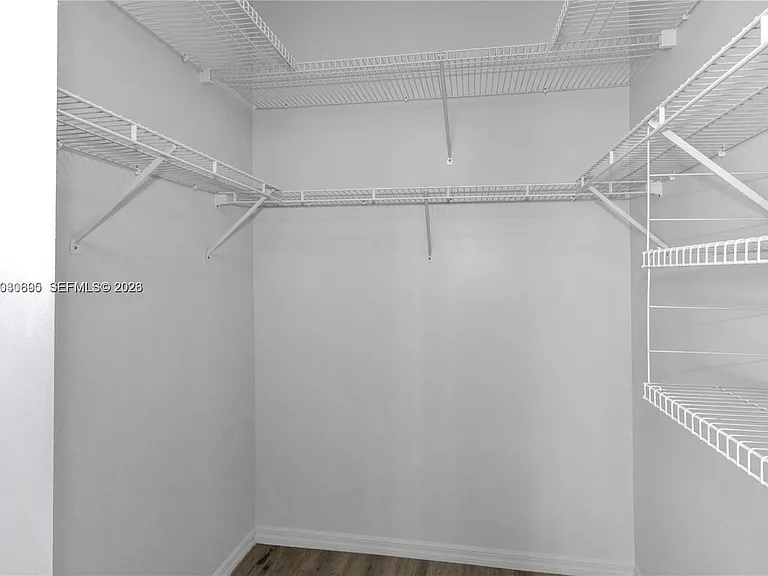 1393 Barcelona Way #4-26 — Photo 20