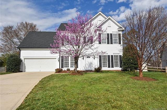 1st image of 105 Knob Hill Ct